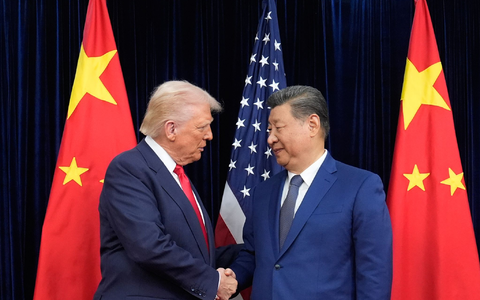 Trump und Xi treffen erneut aufeinander (Archivbild). - Foto: Mark Schiefelbein/AP/dpa