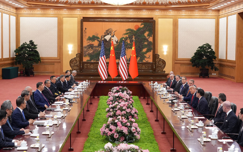 China und die USA stehen in einem erbitterten Handelskonflikt.  - Foto: Mark Schiefelbein/AP/dpa