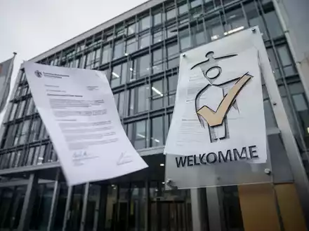 Neue Regeln für die Einstellung von Flüchtlingen: Was Arbeitgeber 2026 wissen müssen - Foto: über boerse-global.de