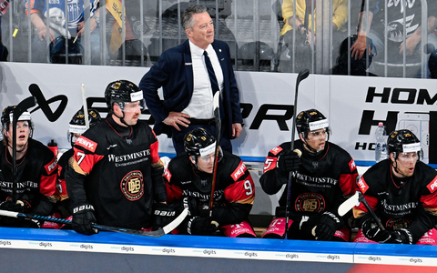 Nach zwei Enttäuschungen bei der WM 2025 und Olympia 2026 steht auch Bundestrainer Harold Kreis mehr unter Beobachtung. (Archivbild) - Foto: Uwe Anspach/dpa