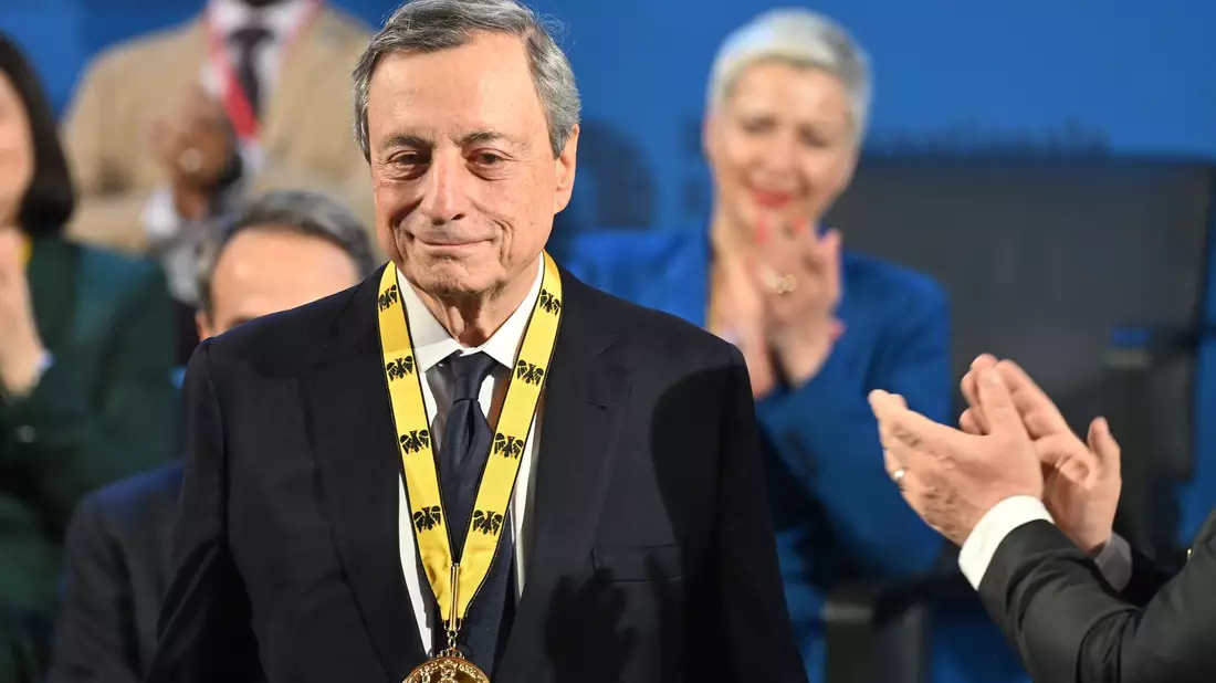 Auf dem Höhepunkt der Euro-Krise war Mario Draghi Präsident der Europäischen Zentralbank (EZB). - Bild: Henning Kaiser/dpa