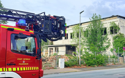 FW-DT: Unklare Rauchentwicklung - zwei Personen gerettet - Foto: presseportal.de