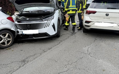 FW-BO: Verkehrsunfall mit fünf beteiligten Pkw auf der Bergener Straße - Foto: presseportal.de