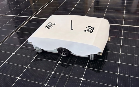 Solarreinigung und Oberflächeninspektion als Partnerservice / Stuttgarter Start-up KLINO präsentiert eigenes System mit autonomer Reinigungstechnik und Online-Bestellprozess auf der Intersolar 2026 - Foto: presseportal.de
