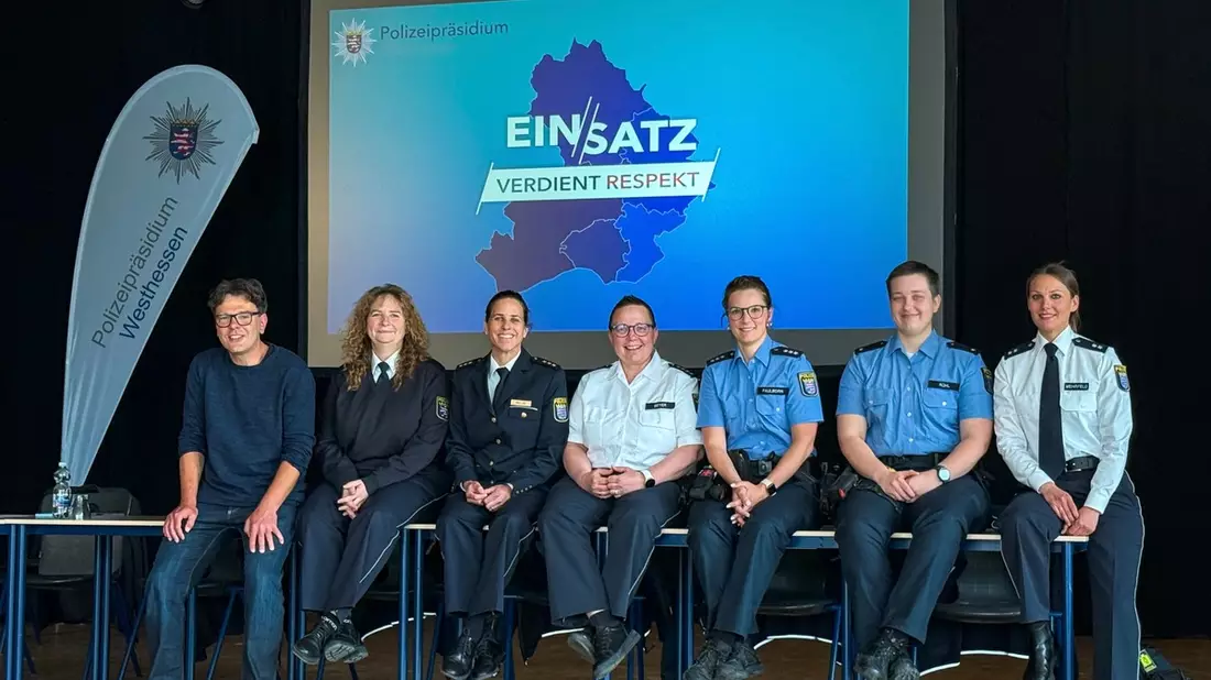 POL-HG: Cops im Dialog fördert Austausch und gegenseitigen Respekt - Bild: presseportal.de
