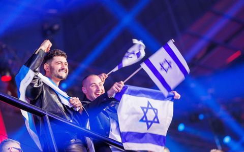 Noam Bettan tritt beim Eurovision Song Contest für Israel an, die Teilnahme des Landes ist allerdings weiterhin umstritten. - Foto: Jens Büttner/dpa
