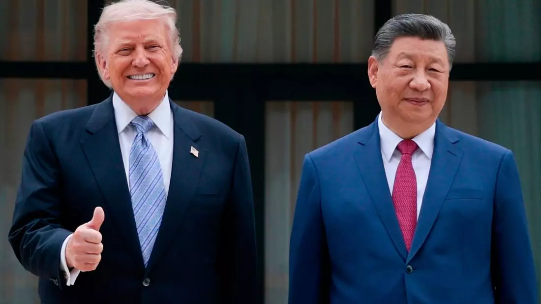 Xi und Trump lobten die Beziehung beider Staaten.  - Bild: Evan Vucci/Pool Reuters/AP/dpa