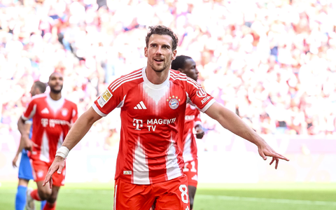 Leon Goretzka läuft in seinem letzten Ligaspiel für die Bayern von Beginn an auf. (Archivbild) - Foto: Harry Langer/dpa