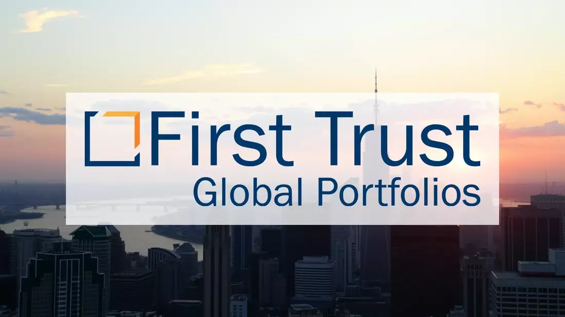 Pfizer's Strong Quarter Secures VanEck Dividend ETF Spot as €2.1bn Inflow Wave Triggers Overbought Signal Illustration mit AI erstellt übermittelt durch boerse-global.de