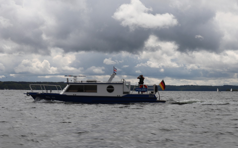 LWSPA M-V: Präventionsarbeit auf dem Wasser - Bilanz der Kontrollen durch die Wasserschutzpolizei Mecklenburg-Vorpommern am Herrentag 2026 - Foto: presseportal.de