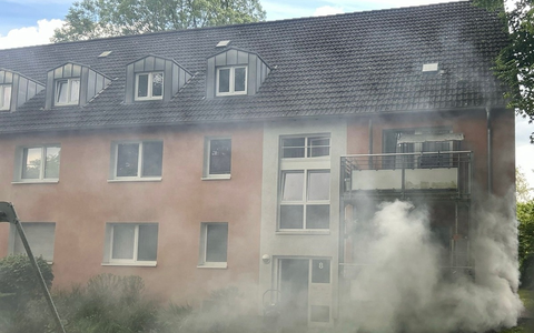 FW-E: Kellerbrand in Altenessen-Süd - Mehrfamilienhaus derzeit unbewohnbar - Foto: presseportal.de