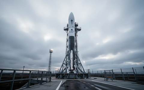 Rocket Lab: Space-Force-Chef Saltzman besucht - Foto: über boerse-global.de