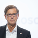 Für Bosch-Aufsichtsratschef Stefan Asenkerschbaumer steht das Überleben des Unternehmens an erster Stelle. (Archivbild) - Foto: Marijan Murat/dpa