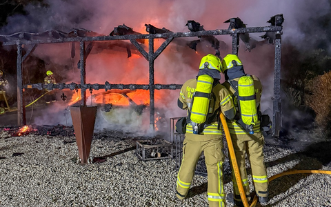 FW-DT: Carportbrand im Ortsteil Nienhagen - Foto: presseportal.de