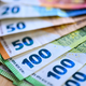 Die Bezüge der Bundestagsabgeordneten stiegen 2025 um rund 600 Euro. (Symbolbild) - Foto: Hendrik Schmidt/dpa