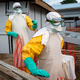 Beim aktuellen Ausbruch steht eine seltene Variante im Fokus. - Foto: Jerome Delay/AP/dpa