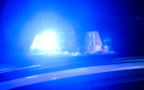 Bei dem Absturz kamen nach ersten Ermittlungen beide Insassen ums Leben. (Symbolbild) - Foto: Julian Stratenschulte/dpa