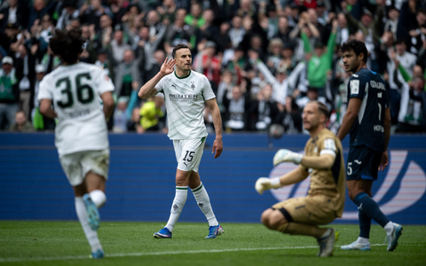 Hoffenheims Leihgabe Tabakovic jubelte für Gladbach. - Foto: Fabian Strauch/dpa