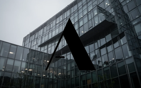 Adecco Aktie: 34,68% Verlust trotz 5,3% Wachstum - Foto: über boerse-global.de