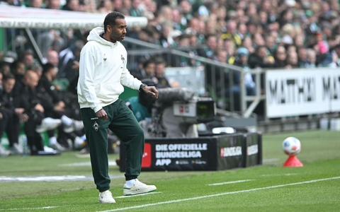Daniel Thioune hatte sich mit Werder Bremen schon vor dem letzten Saisonspiel gerettet. - Foto: Carmen Jaspersen/dpa
