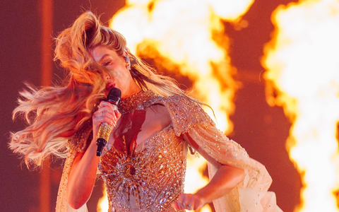 Delta Goodrem aus Australien mit dem Titel «Eclipse» gehört zu den Favoriten (Archivbild von der Probe). - Foto: Jens Büttner/dpa