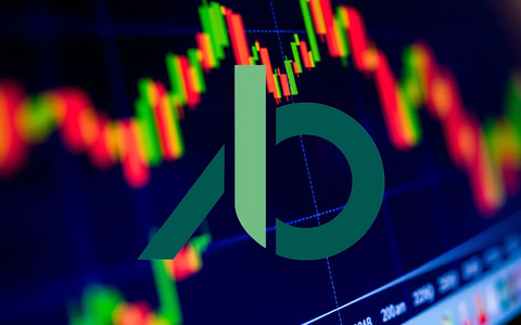 ABO Energy's Strategic Shift Burns €170M as Restructuring Hinges on July Financing Deal - Foto: über boerse-global.de