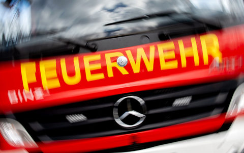 Immer wieder müssen Feuerwehren nach einem Alarm von Brandmeldealarmen ausrücken, obwohl es nicht brennt. (Symbolbild) - Foto: Hauke-Christian Dittrich/dpa