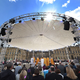 Zum Abschlussgottesdienst schien die Sonne. - Foto: Karl-Josef Hildenbrand/dpa