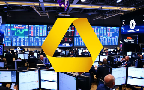 Commerzbank’s Record Profit and 70% Dividend Increase Set Stage for AGM Showdown with UniCredit - Foto: über boerse-global.de