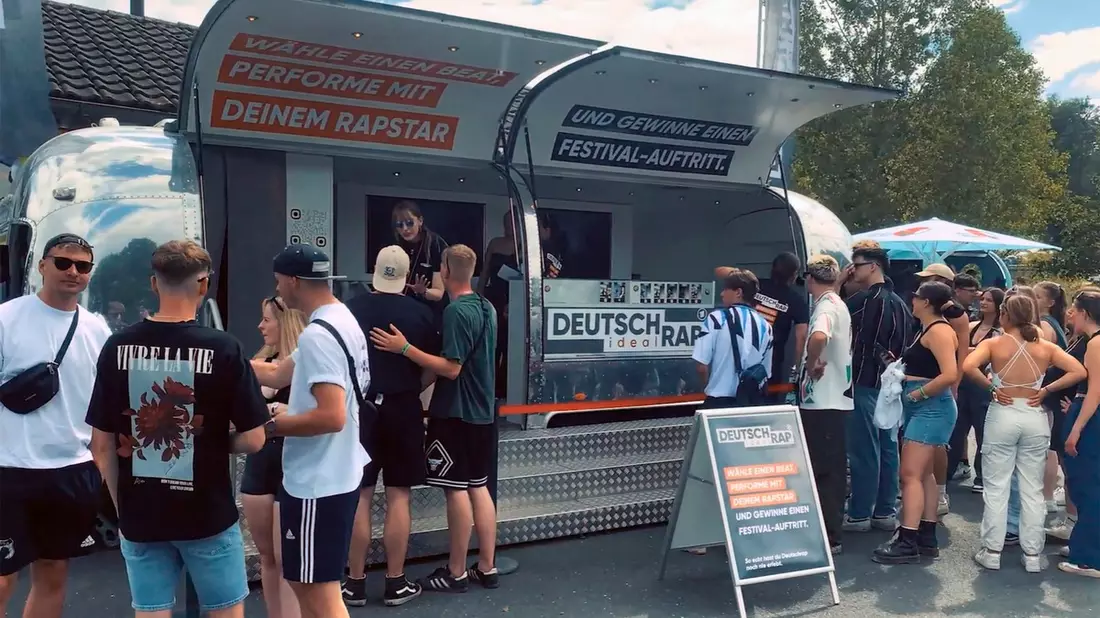 Deutschrap ideal geht 2026 auf Festival-Tour - mit exklusiven Live-Formaten und neuen Community-Highlights - Bild: presseportal.de