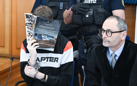 Der 18-Jähriger muss nun für einige Jahre in Haft. Das Urteil ist aber noch nicht rechtskräftig. (Archivbild) - Foto: Bernd Weißbrod/dpa