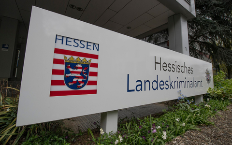 Laut Frankfurter Staatsanwaltschaft und LKA führte eine Fahndungskampagne zum Ermittlungserfolg. (Symbolbild)  - Foto: Boris Roessler/dpa