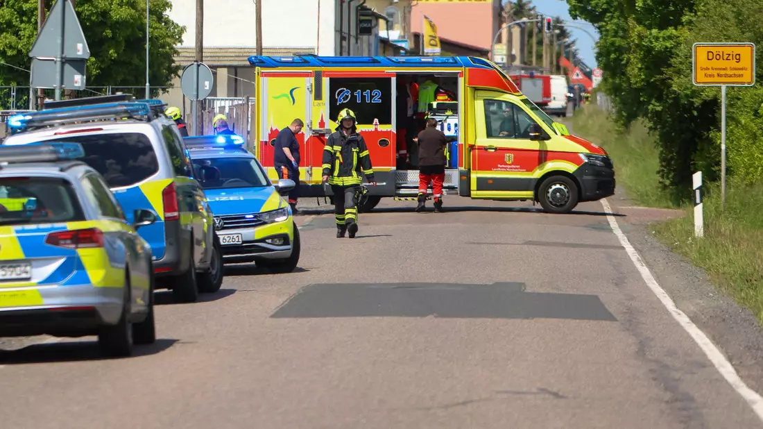 Nach dem Ausbruch hat die Staatsanwaltschaft Ermittlungen aufgenommen.  - Bild: Björn Stach/EHL Media/dpa