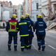 Vor Ort waren bis zum späten Abend rund 120 Einsatzkräfte.  - Foto: Paul Glaser/dpa
