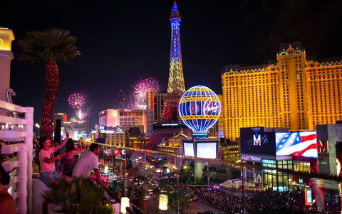 Ein Ort mit viel Schein: Las Vegas, Stätte für die ersten Enhanced Games. (Archivbild) - Foto: Chase Stevens/AP/dpa