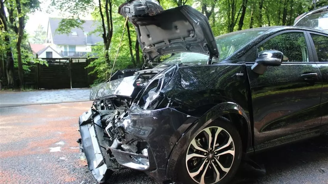 POL-RBK: Bergisch Gladbach - Zwei Menschen schwer verletzt - Unfallfahrer war stark alkoholisiert - Bild: presseportal.de