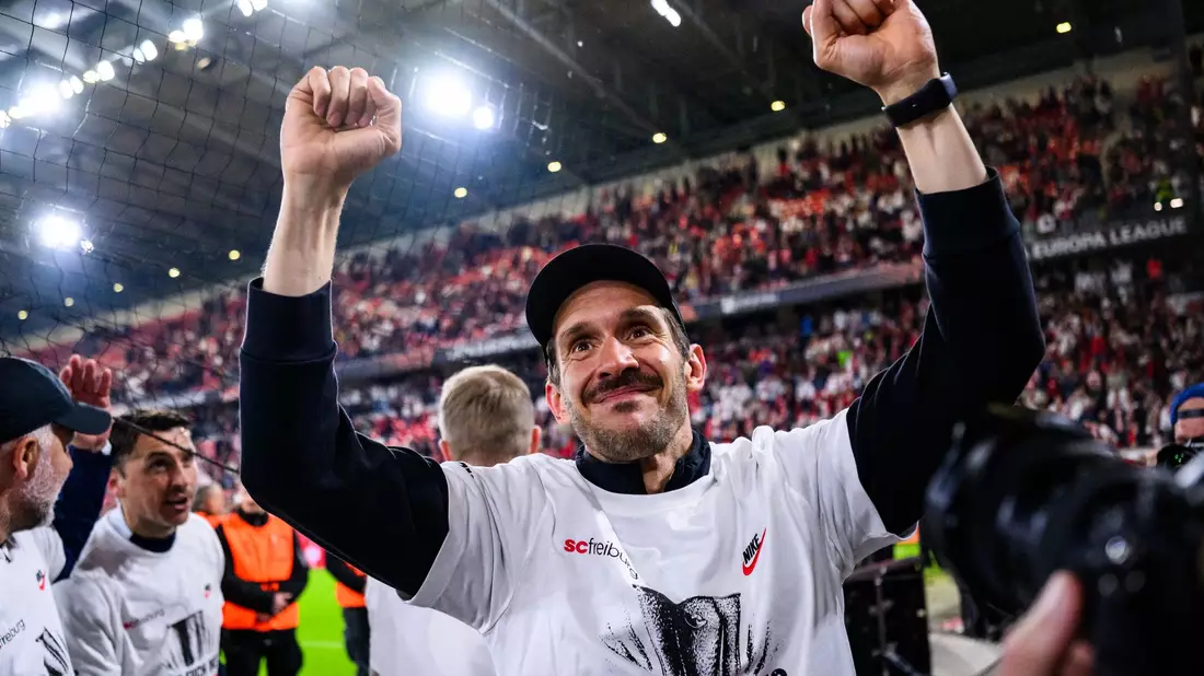 Julian Schuster jubelte emotional über den Finaleinzug - und möchte seinen Weg mit dem SC Freiburg nun krönen. (Archivbild) - Bild: Tom Weller/dpa