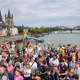 Alle Jahre wieder am ersten Juli-Wochenende gibt es in Köln die große Pride-Demo. (Archivbild) - Foto: Christoph Reichwein/dpa