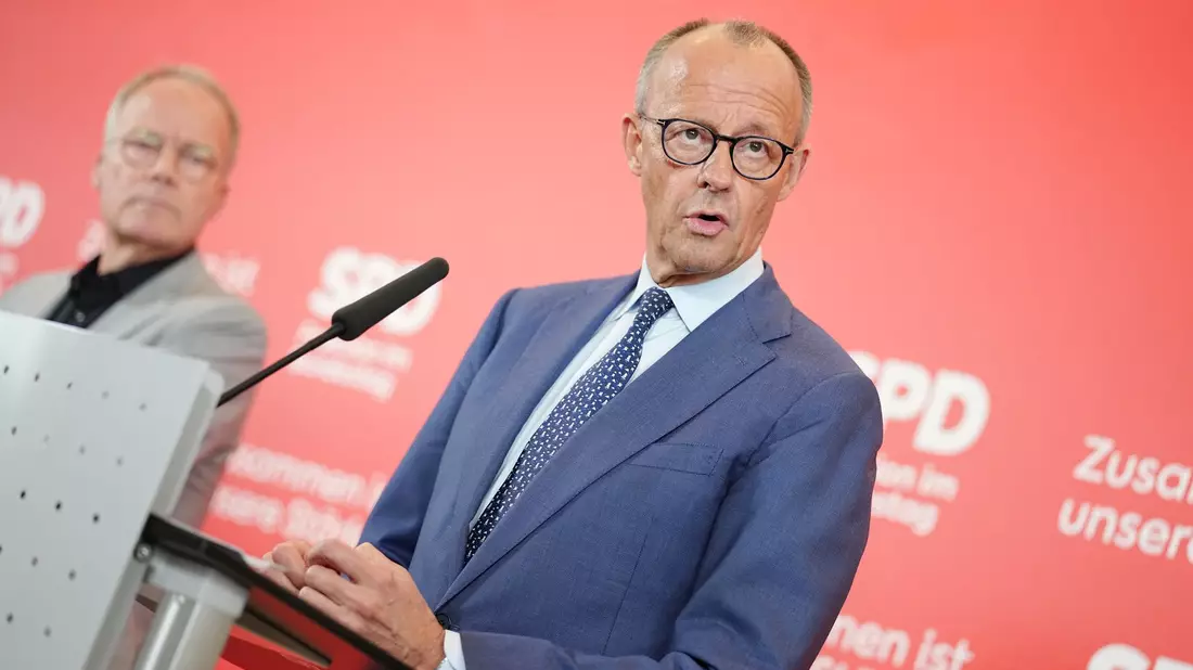 Merz war zuletzt vor seiner Wahl zum Kanzler bei der SPD-Bundestagsfraktion zu Gast. - Bild: Kay Nietfeld/dpa
