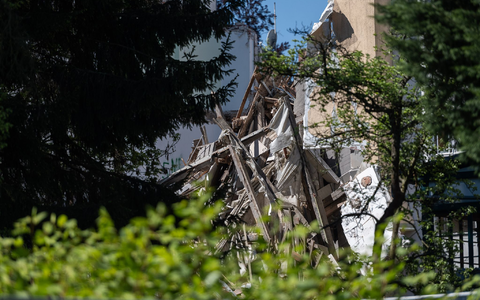 Der Einsatz könnte noch Stunden dauern.  - Foto: Paul Glaser/dpa