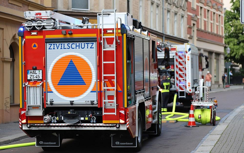 Feuerwehr und Zivilschutz im Einsatz (Archiv) - Foto: via dts Nachrichtenagentur