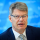 Verkehrsminister Schnieder hat Eckpunkte mit den Ländern abgestimmt.  - Foto: Bernd von Jutrczenka/dpa