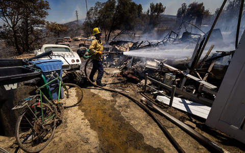 Größere Schäden konnten bisher verhindert werden.  - Foto: Ethan Swope/AP/dpa