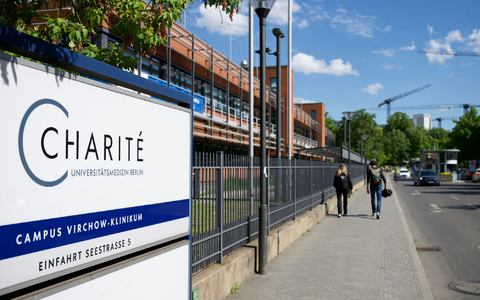Die Charité hat die größte Sonderisolierstation Deutschlands. (Symbolbild) - Foto: Soeren Stache/dpa