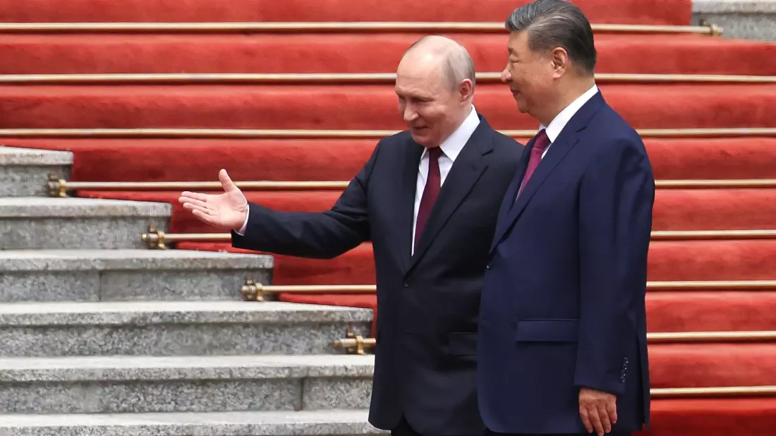 Putin warb in Peking auch für mehr Energie-Lieferungen aus Russland.  - Bild: Maxim Shemetov/Pool Reuters/AP/dpa