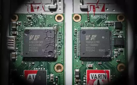 CrystalDiskInfo 9.9.0 entlarvt gefälschte Samsung-SSDs - Foto: über boerse-global.de