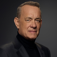 Tom Hanks erzählt die Geschichte des Zweiten Weltkriegs: Neue umfassende Doku-Serie des HISTORY Channels startet am 26. Mai im deutschsprachigen Raum - Foto: presseportal.de