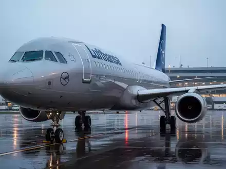 Lufthansa Aktie: BlackRock stockt auf - Foto: über boerse-global.de