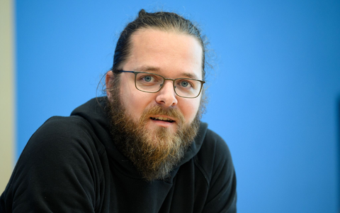 Wurde nach eigenen Angaben ausgeladen: Arne Semsrott (Archivbild). - Foto: Bernd von Jutrczenka/dpa