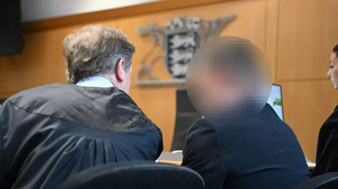 Der Angeklagte hat eingeräumt, am Tag vor der Fahrt Kokain konsumiert zu haben. - Bild: Marijan Murat/dpa